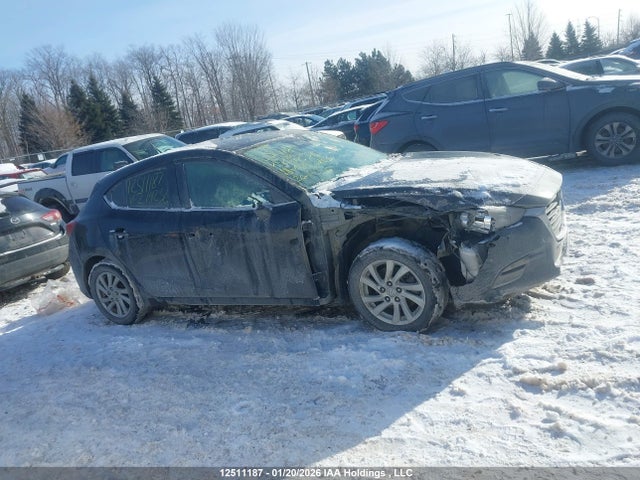 3MZBN1L79JM219236 Mazda Mazda3 50th Anniversary Edition/gs