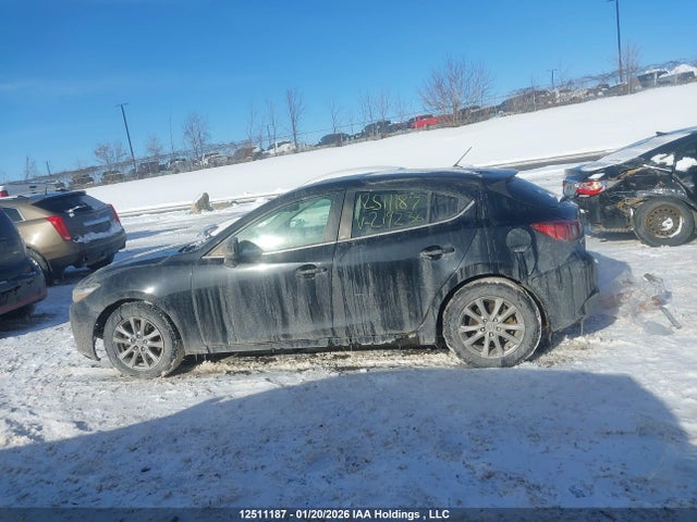 3MZBN1L79JM219236 Mazda Mazda3 50th Anniversary Edition/gs