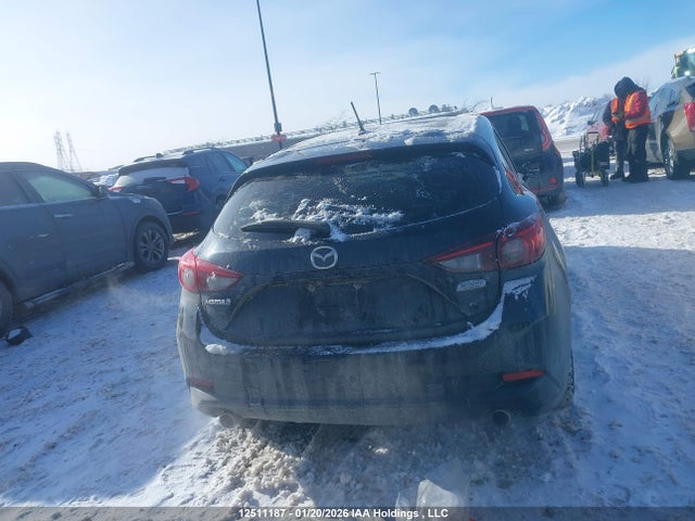 3MZBN1L79JM219236 Mazda Mazda3 50th Anniversary Edition/gs