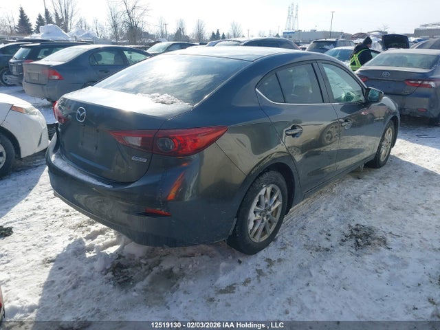 JM1BN1V7XH1123963 Mazda Mazda3 Gs