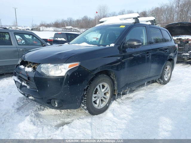 JA4JZ3AX7EZ607274 Mitsubishi Outlander Se