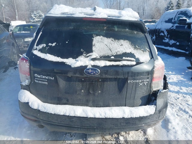 JF2SJHEC2JH538839 Subaru Forester 2.0xt Touring
