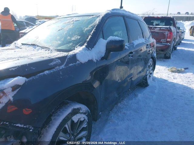 JF2SJHEC2JH538839 Subaru Forester 2.0xt Touring