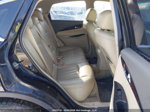 JN1BJ0HR4FM773244 Infiniti QX50