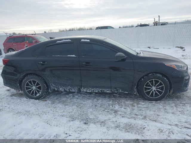 3KPF24AD1ME393551 KIA Forte Fe/lxs