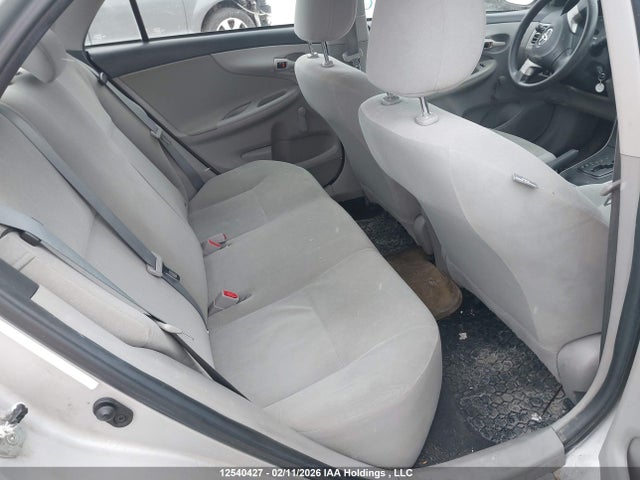 2013 Toyota Corolla Ce მანქანა იყიდება აუქციონზე, vin: 2T1BU4EE4DC932819, აუქციონის ნომერი: 12540427