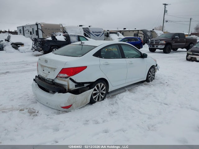 KMHCT4AE0HU305116 Hyundai ACCENT SE