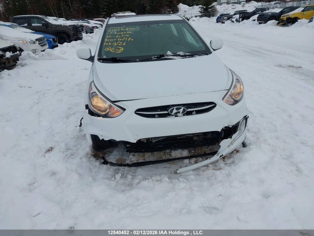KMHCT4AE0HU305116 Hyundai ACCENT SE