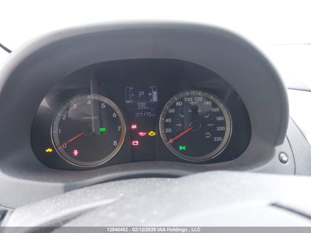 KMHCT4AE0HU305116 Hyundai ACCENT SE