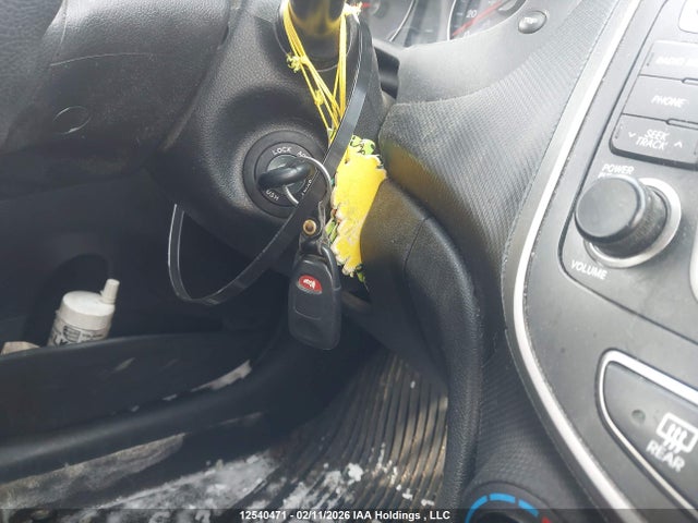 KMHCT5AE3HU357488 Hyundai ACCENT GL