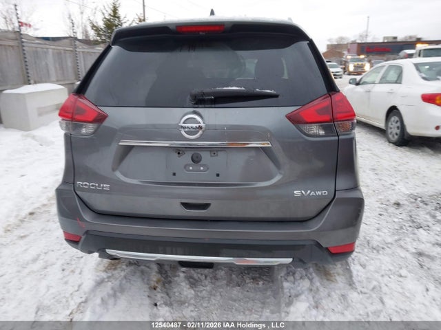5N1AT2MM6HC793105 Nissan Rogue S/sl Platinum/sv