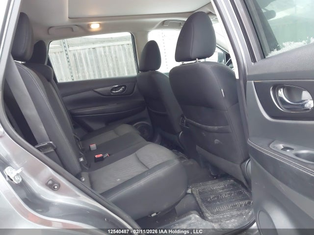 5N1AT2MM6HC793105 Nissan Rogue S/sl Platinum/sv