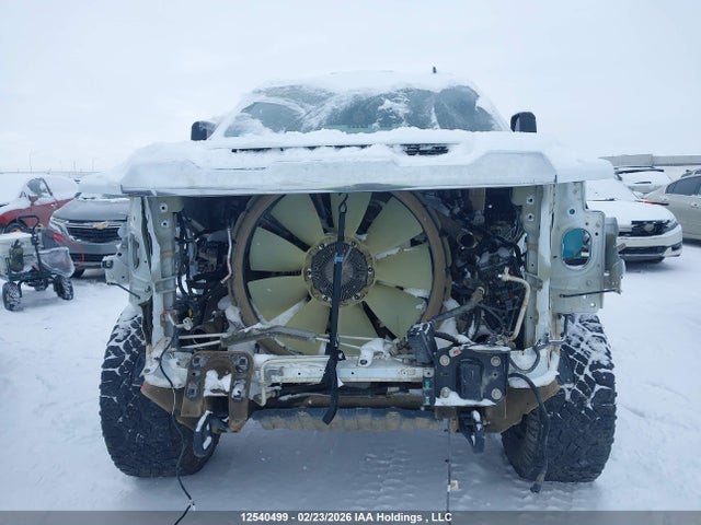 1GT49TEY2NF105411 GMC Sierra K3500 Sle
