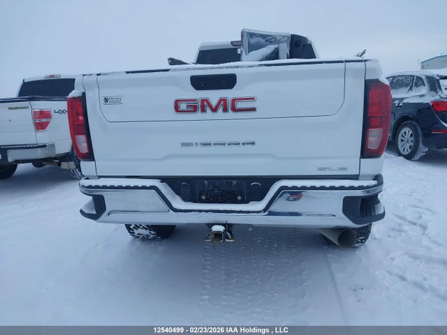1GT49TEY2NF105411 GMC Sierra K3500 Sle