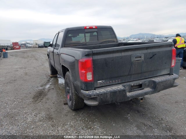 3GCUKSEJ7JG340414 Chevrolet Silverado 1500 2lz
