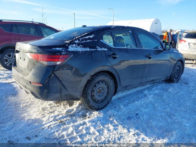 3N1AB8CV1NY260945 Nissan Sentra