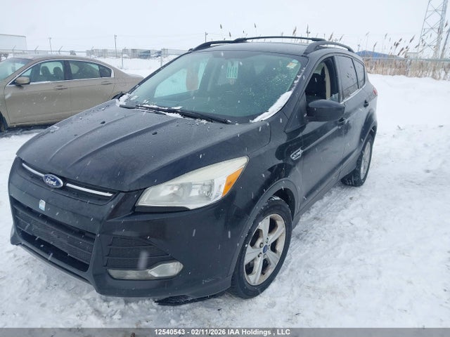 1FMCU0GX4EUA00454 Ford ESCAPE SE