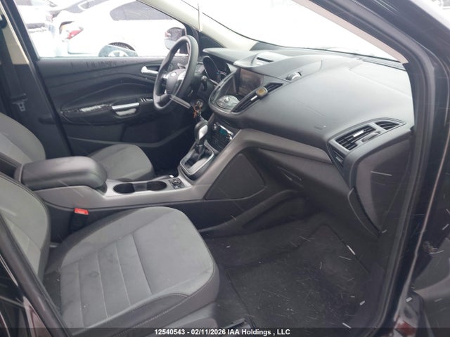 1FMCU0GX4EUA00454 Ford ESCAPE SE