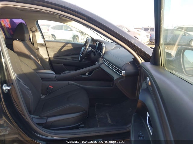 KMHLM4AG4MU188858 Hyundai Elantra Preferred Ivt With Sun And Tech Package