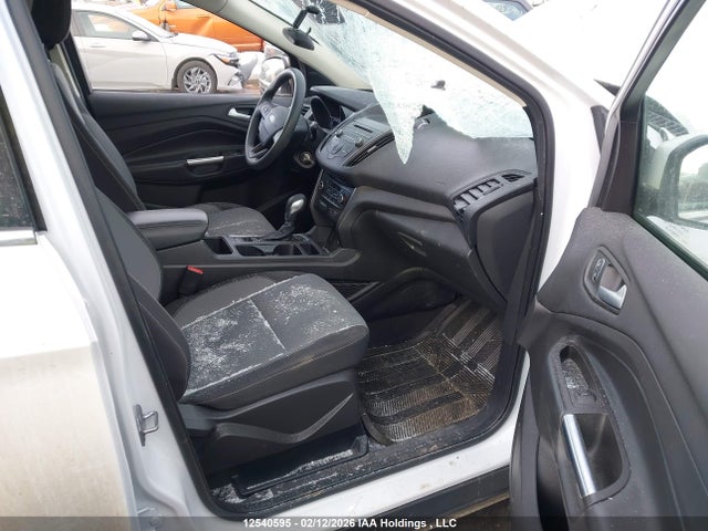 12540595 :رقم المزاد ، 1FMCU9GD4JUC82647 vin ، 2018 Ford Escape Se مزاد بيع