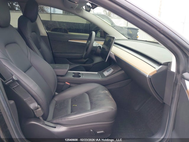 5YJ3E1ECXNF164968 Tesla Model 3 Performance