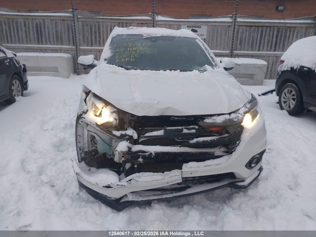 3CZRU6H25NM103725 Honda HR-V SPORT