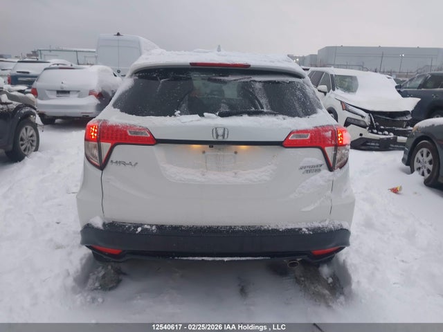 3CZRU6H25NM103725 Honda HR-V SPORT