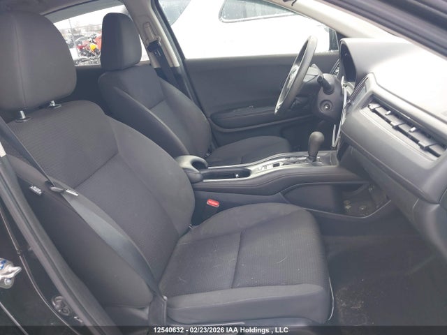 3CZRU6H3XKM100422 Honda HR-V LX