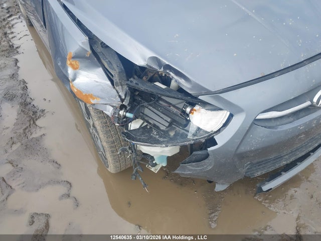 KMHCT4AE5HU242773 Hyundai ACCENT SE