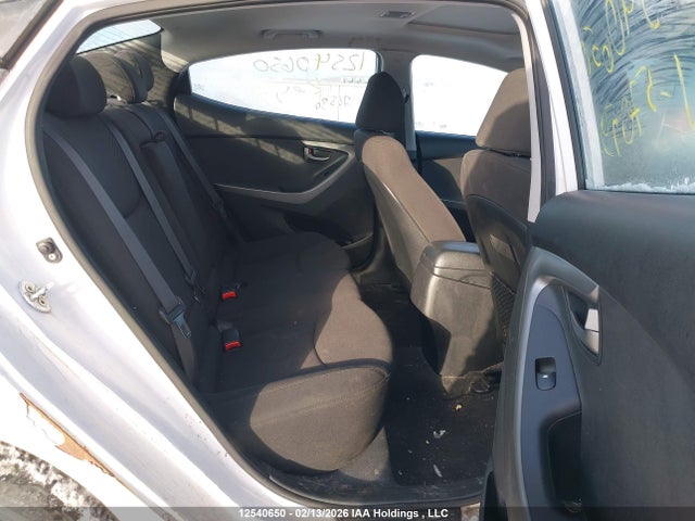KMHDH4AE9GU570590 Hyundai Elantra Se/sport/limited