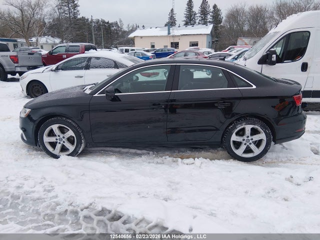 WAUB8GFF3H1062372 Audi A3 2.0t Komfort