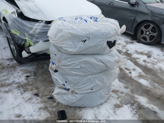 Продажа на аукционе авто 2022 Hyundai Tucson Preferred Awd, vin: KM8JBCAEXNU039488, номер лота: 12540663