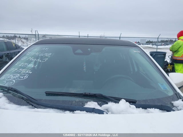 3MZBN1K75JM225861 Mazda Mazda3 Gx