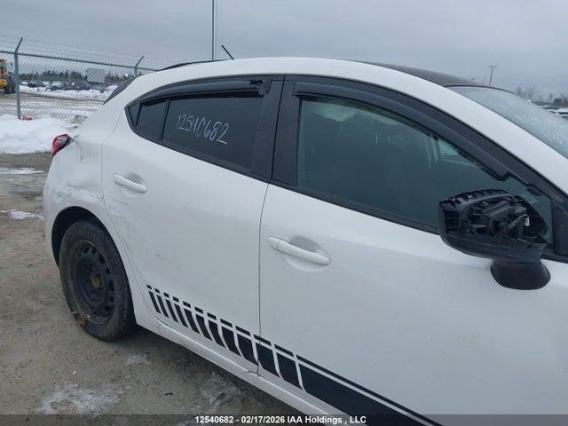 3MZBN1K75JM225861 Mazda Mazda3 Gx