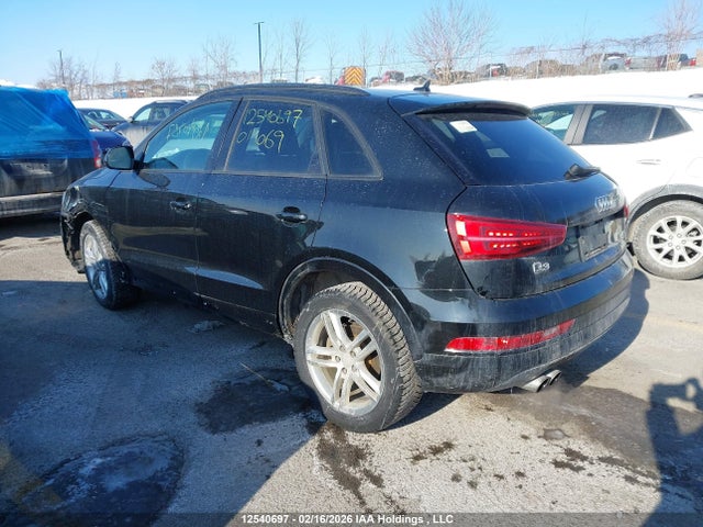 WA1ECCFS4HR014069 Audi Q3 PREMIUM