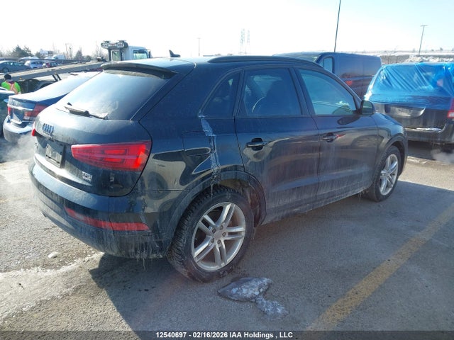 WA1ECCFS4HR014069 Audi Q3 PREMIUM