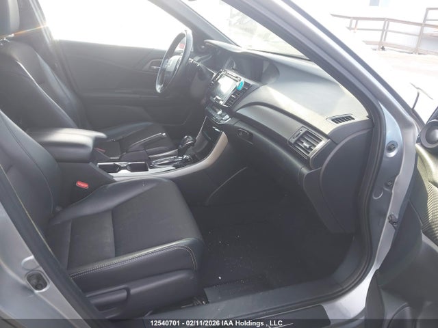 1HGCR2F58HA802367 Honda Accord Sport
