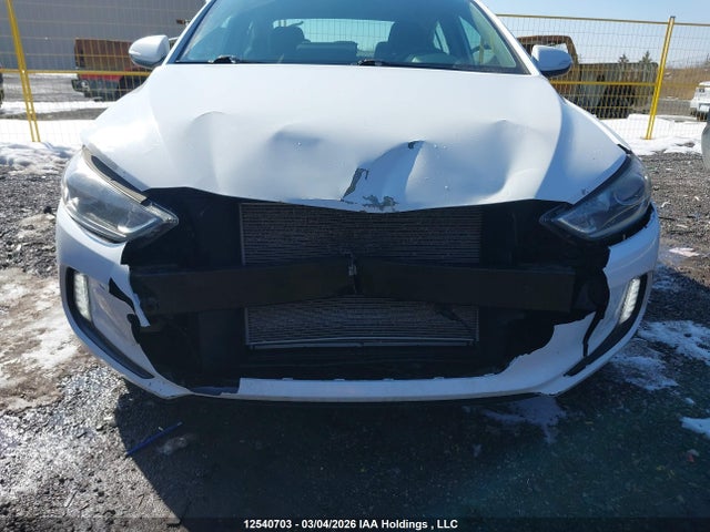 KMHD84LF1JU592807 Hyundai Elantra Sel/value/limited