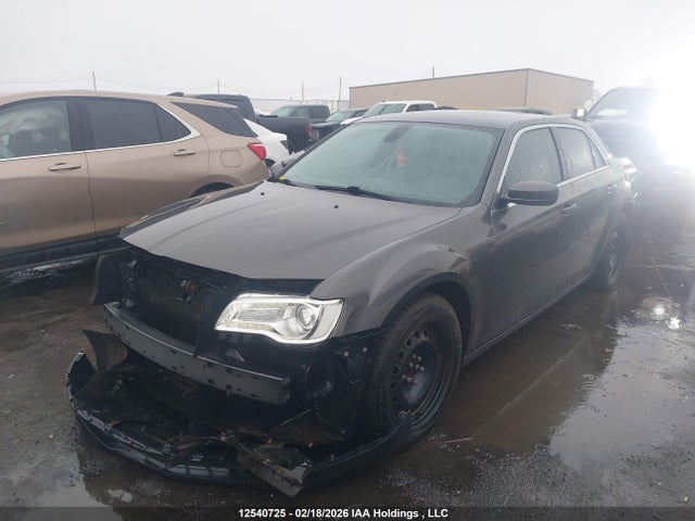 Chrysler 300 Touring 2017 2C3CCAAG3HH650992 Image 2