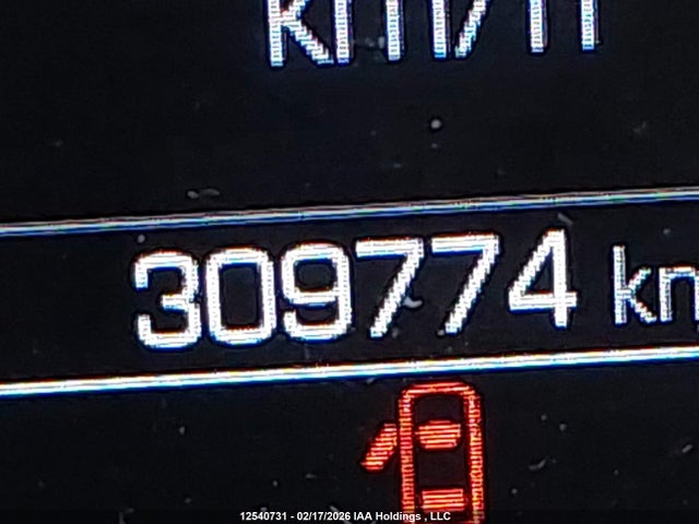 1GNEVJKW2JJ168384 Chevrolet Traverse Premier