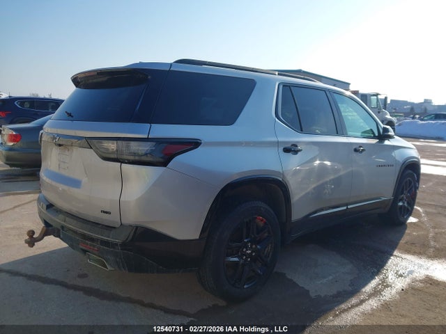 1GNEVJKW2JJ168384 Chevrolet Traverse Premier