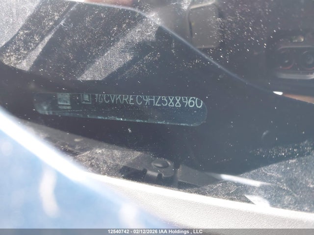 1GCVKREC9HZ388960 Chevrolet Silverado 1500 2lt