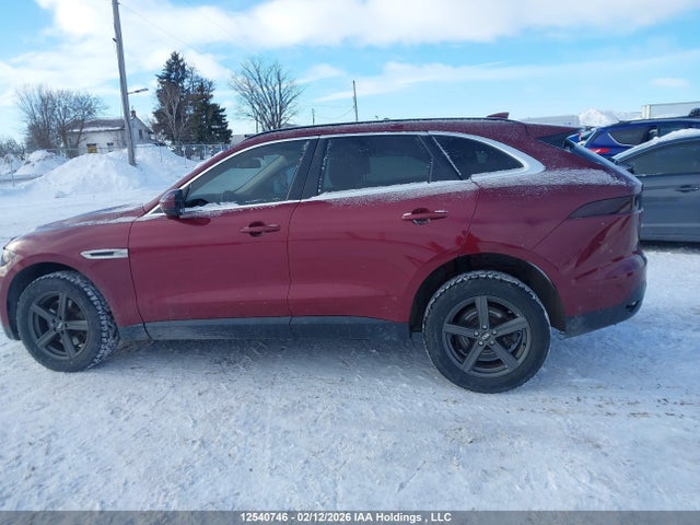 Jaguar F-pace 35t Prestige 2017 SADCK2BVXHA075813 Image 14