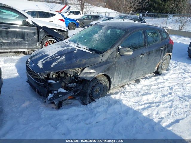 1FADP3K2XGL200301 Ford FOCUS SE