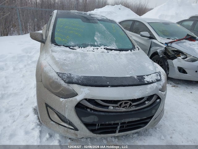 KMHD35LH6EU223565 Hyundai Elantra Gt Se
