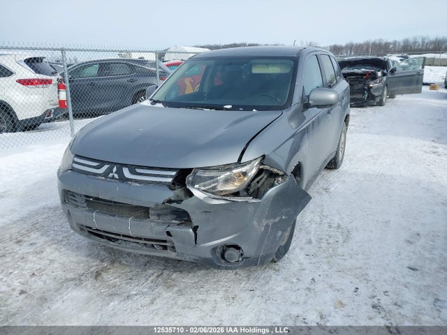 Mitsubishi Outlander Es 2014 JA4AZ2A35EZ601061 Image 2