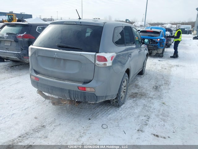Mitsubishi Outlander Es 2014 JA4AZ2A35EZ601061 Image 4