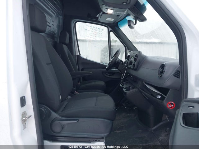 W1Y4KCHY6RP686701 Mercedes-Benz Sprinter 2500