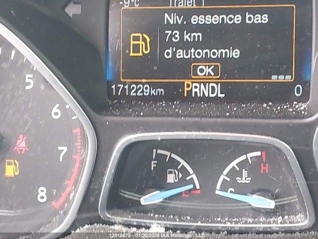 1FADP3K28JL317706 Ford FOCUS SE