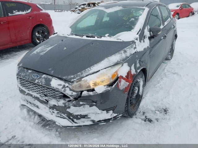1FADP3K28JL317706 Ford FOCUS SE